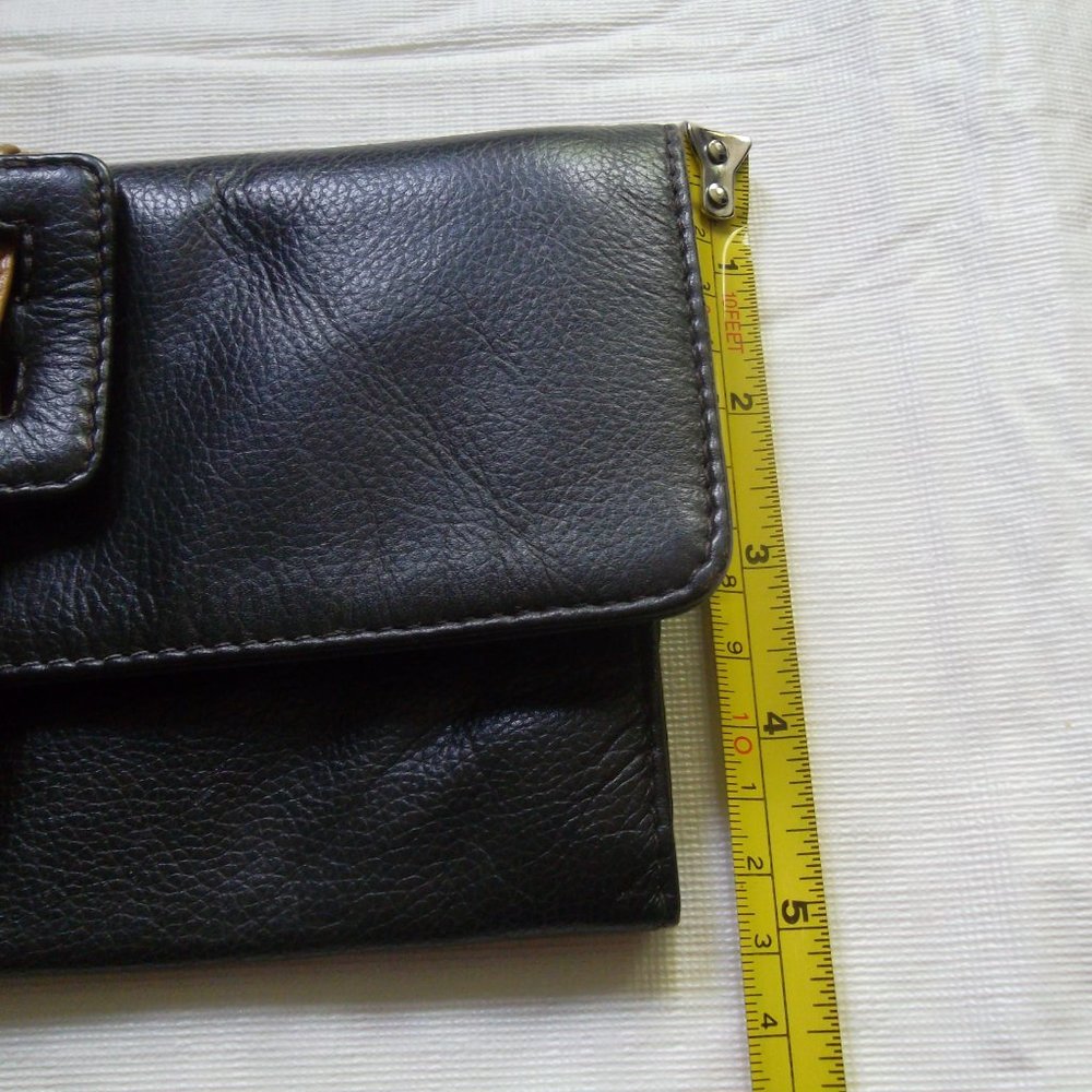 Black and Tan Women's Leather Clutch - Picture 6 of 9